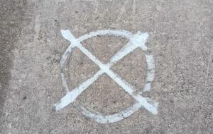 Граждан Украины призывали уничтожать метки, которые оставляют оккупанты