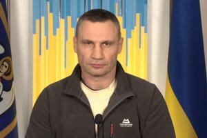 Кличко заявив про готовність захищати країну зі зброєю у руках