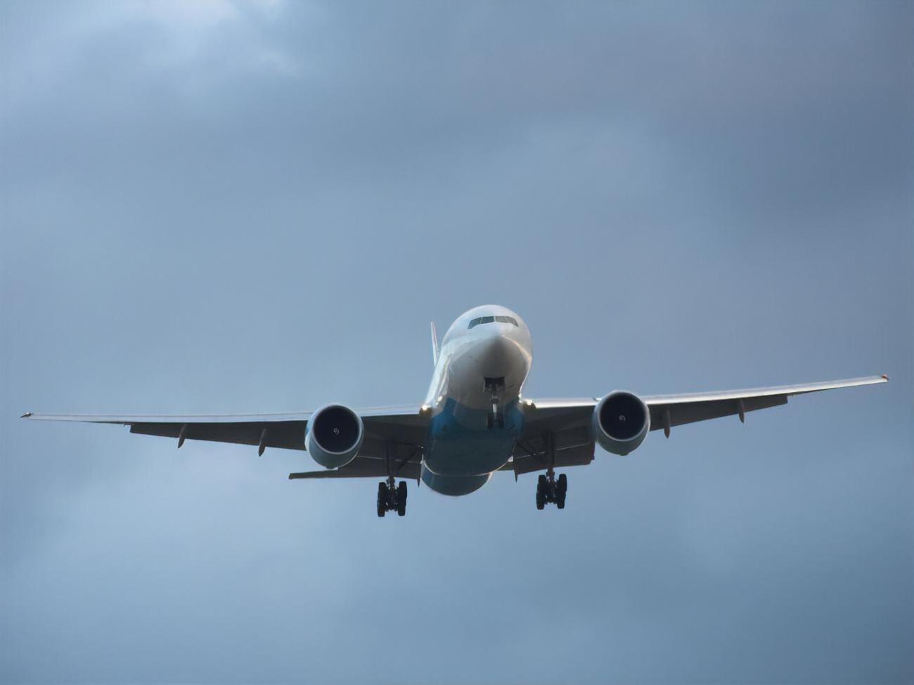 Закриттям повітряного простору для РФ Болгарія та Чехія відреагували на вторгнення в Україну