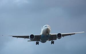 Закриттям повітряного простору для РФ Болгарія та Чехія відреагували на вторгнення в Україну