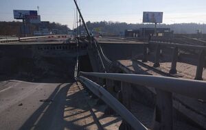 Мост возле Стоянки взорван