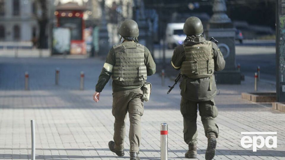Комендантский час вводят для более эффективной обороны столицы и безопасности ее жителей