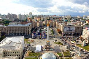 Киян закликають максимально обмежити пересування і до початку комендантської години