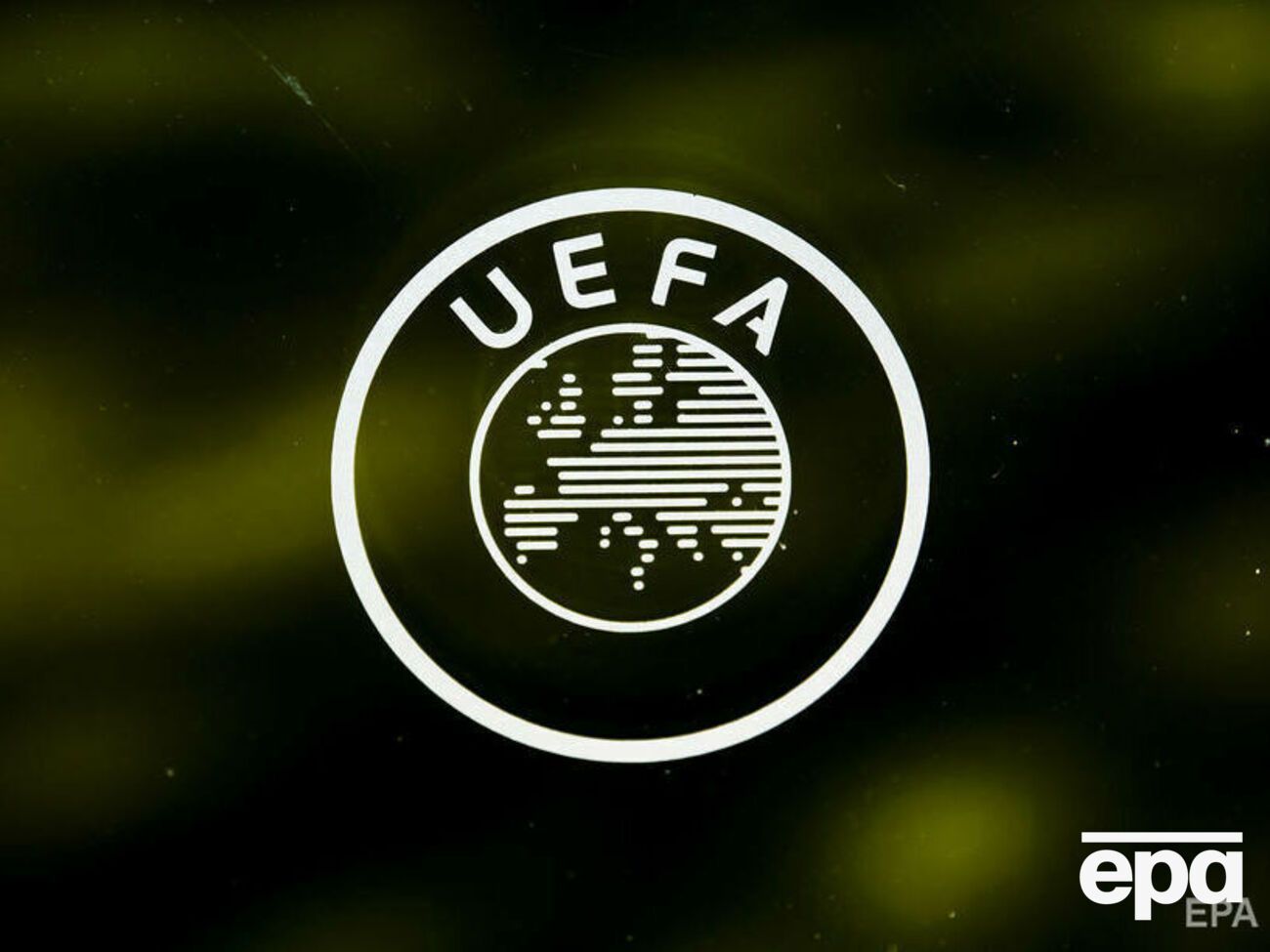 Згідно з контрактом, УЄФА отримує від "Газпрому" &pound;40 млн на рік