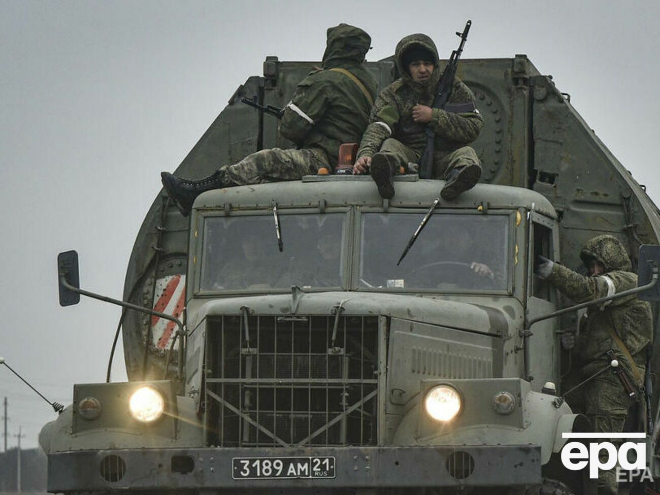 Російські війська вторглися на територію України 24 лютого