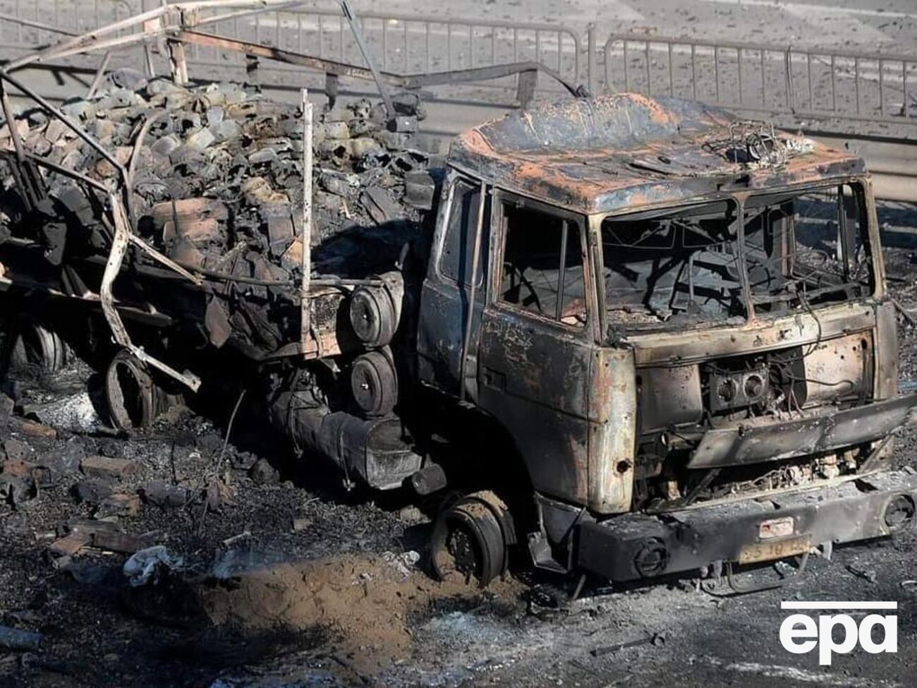 Ворожу техніку знищували винищувачі Су-27, бойові розрахунки зенітних ракетних комплексів С-300 та "Бук М-1", зазначила заступниця міністра оборони Ганна Маляр