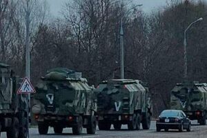 Все, кто видел, зафиксировал, знает местонахождение колонны, срочно предоставить данные украинским защитникам или по возможности не разрешить ее дальнейшее перемещение, призвали в МВД