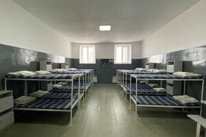 Речь идет о большом количестве лиц, которые находятся под стражей и уже отбывают наказание по всей стране, рассказали в Офисе генпрокурора