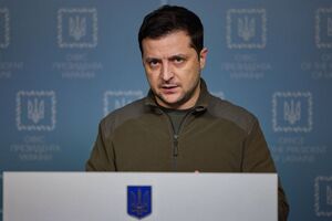 Зеленский (на фото) сообщил, что имел разговор с Лукашенко