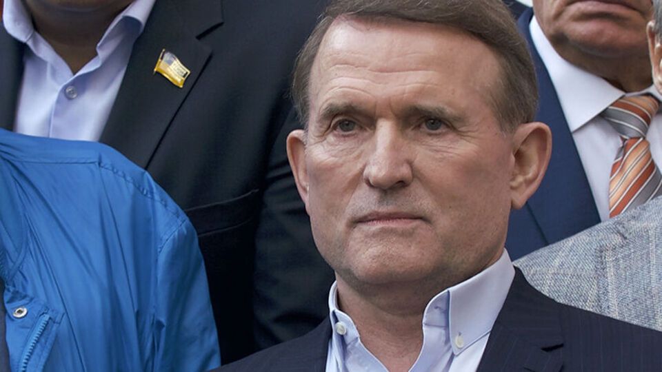 Електронний браслет із Медведчука зняли восени 2021 року