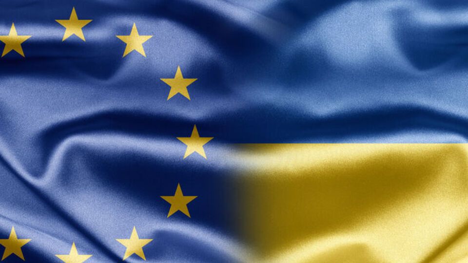 ЕС впервые предоставит летальное оружие третьей стране – Украине