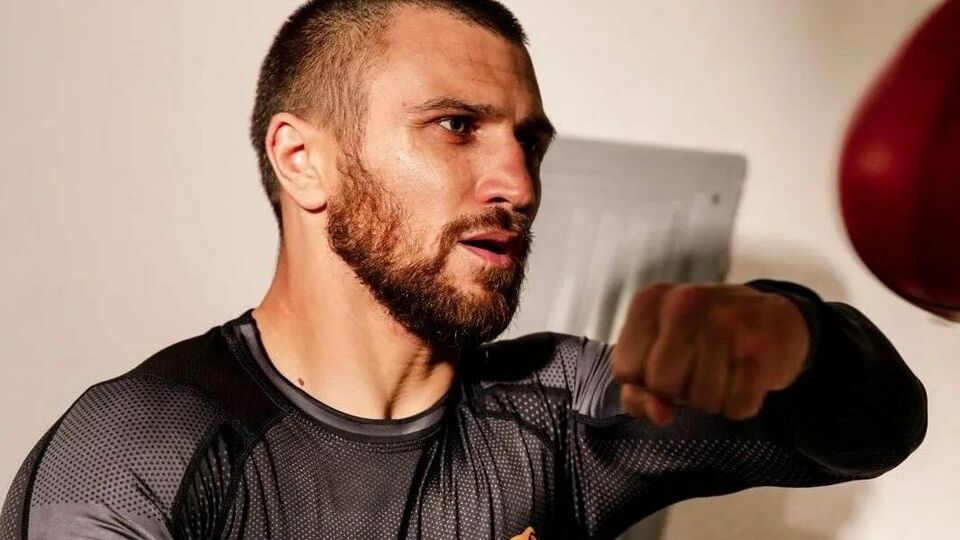 Дворазовий олімпійський чемпіон Ломаченко пішов у тероборону в Одеській області