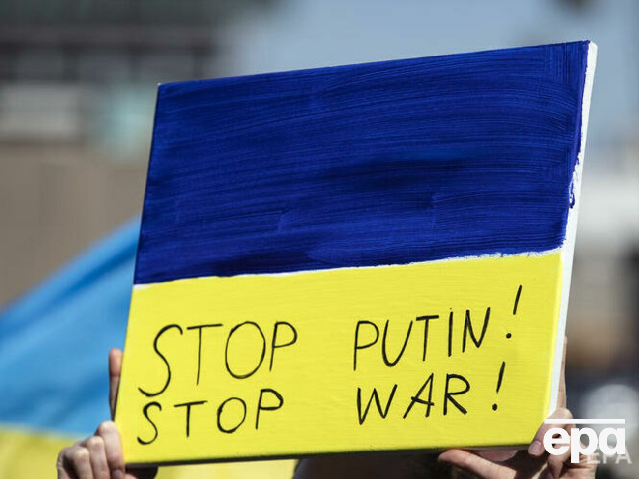 Уранці 24 лютого Путін оголосив про вторгнення російських військ до України
