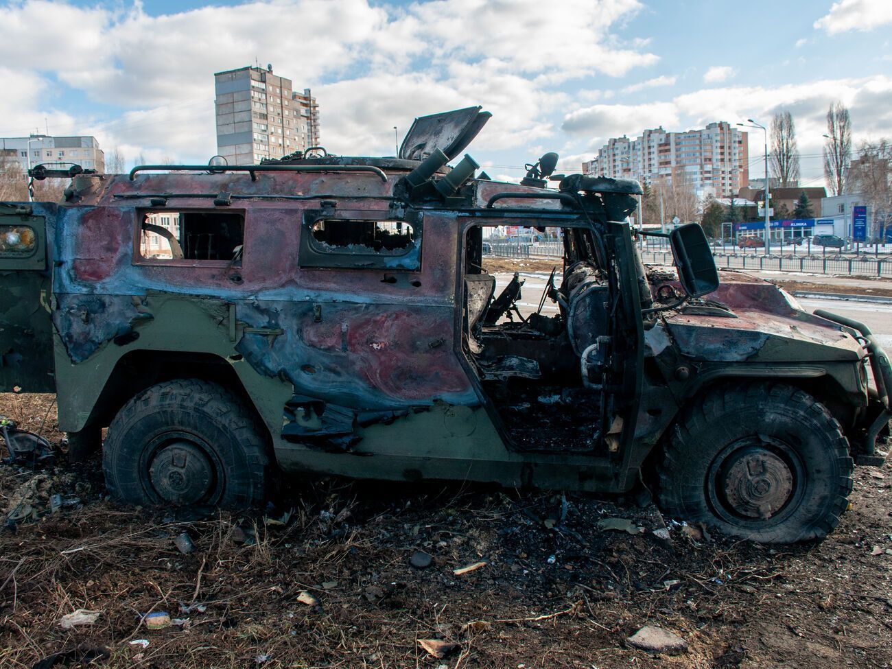 За четыре дня с начала вторжения уничтожено около 150 российских танков и более 700 боевых бронированных машин