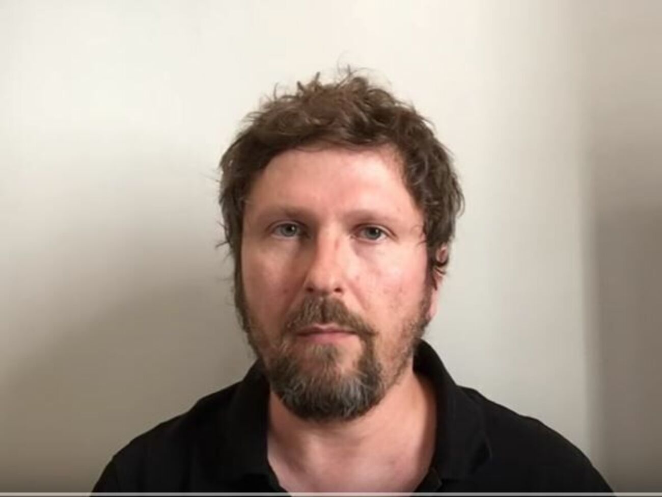 Проросійського пропагандиста, якого обвинувачують у держзраді, заблокували у Facebook