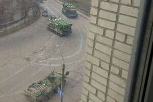 Окупаційні війська в'їхали до Бердянська 27 лютого