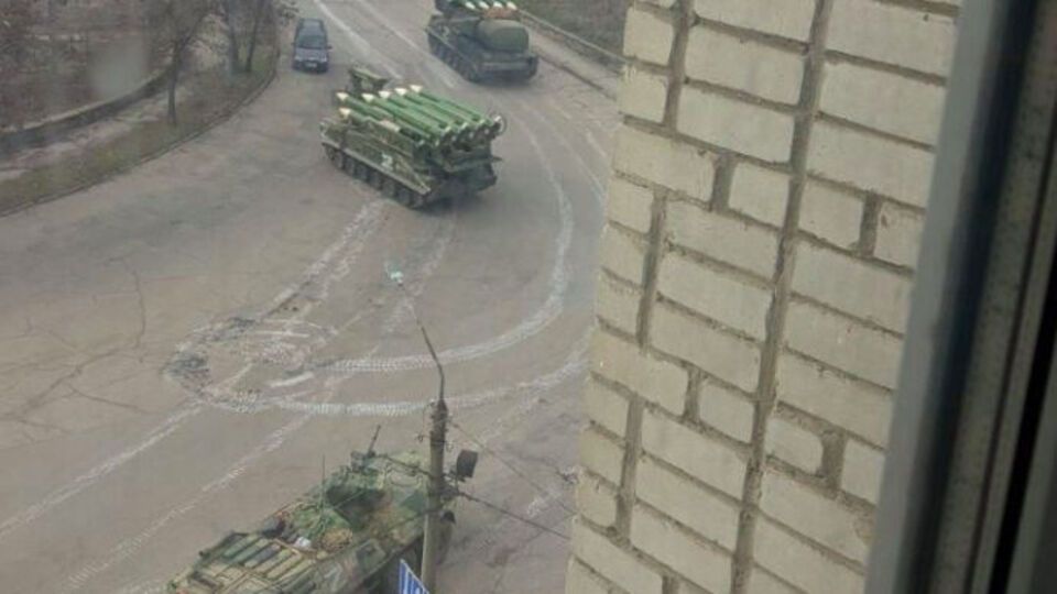 Окупаційні війська в'їхали до Бердянська 27 лютого