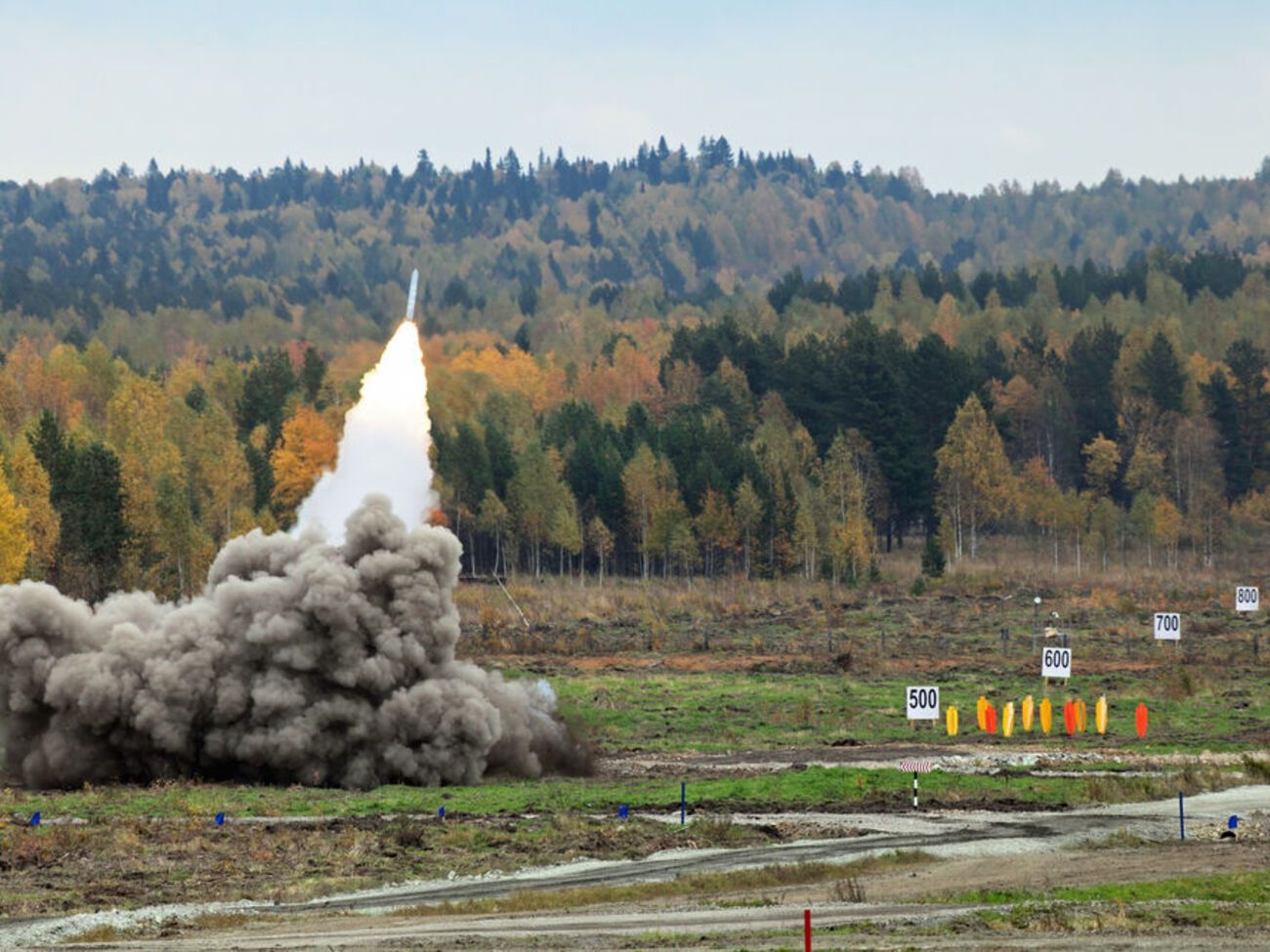Кассетными боеприпасами войска РФ ударили по детсаду в Ахтырке