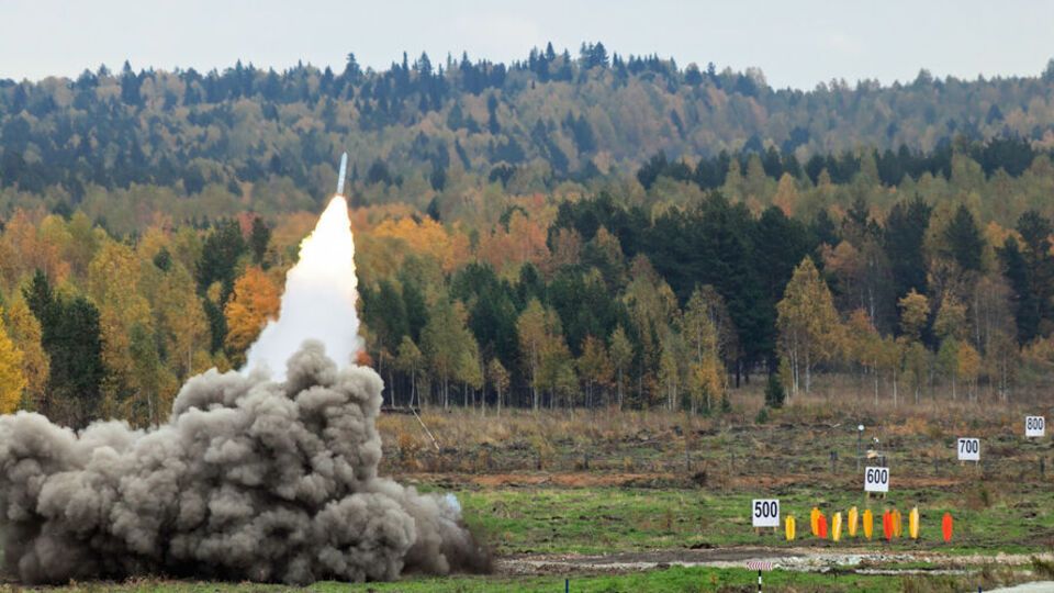Кассетными боеприпасами войска РФ ударили по детсаду в Ахтырке