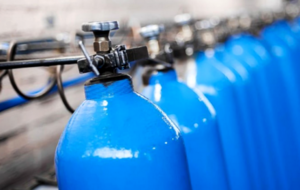 Кислород нужен больницам для лечения, в частности, больных коронавирусной инфекцией