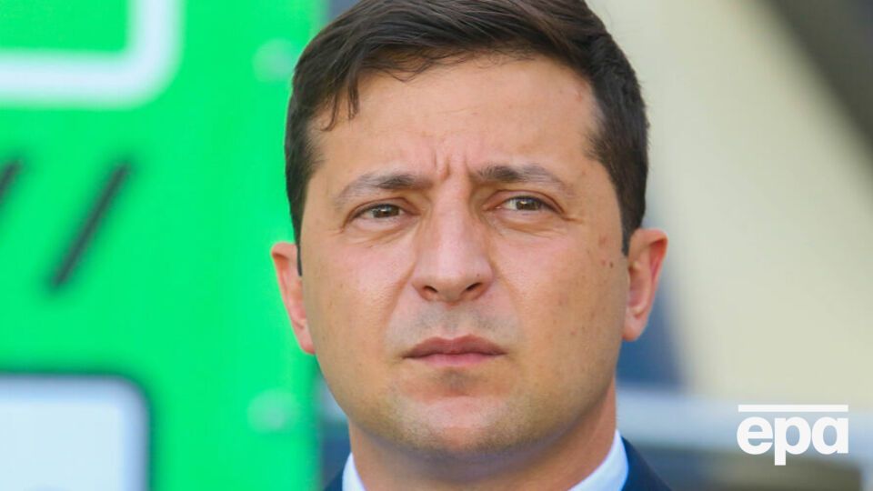 Зеленський (на фото) провів переговори з прем'єр-міністром Японії Фуміо Кісідою