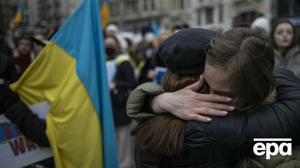 Україна звернулася до Євросоюзу з проханням про невідкладне приєднання за спецпроцедурою на тлі російського вторгнення