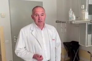 Тодуров: Я вас дуже прошу: вийдіть надвір, висловіть свою думку. Не будьте німими співучасниками злочину, який коять сьогодні на моїй землі!