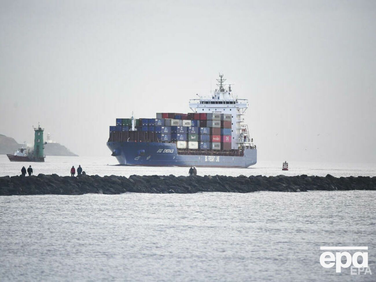 Британия закроет свои порты для российских судов