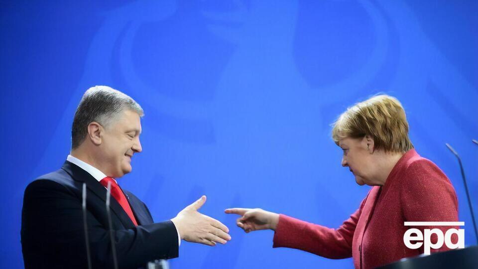 Завдяки підтримці Меркель та провідній ролі Німеччини Україна має Угоду про асоціацію з ЄС, зазначив Порошенко