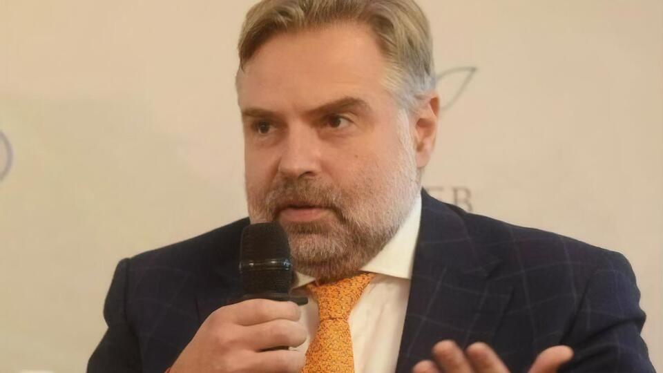 Олександр Каленков: Вибачте, але й тут стирчить борода дніпровського бізнесмена