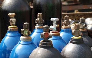 "Метинвест" поставляет кислород в 17 регионов Украины