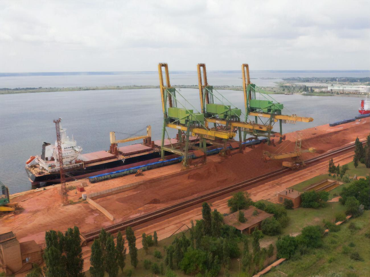 Цього року на МГЗ проведуть дослідження для одержання з червоного шламу продуктів, які можна буде використати у будівництві