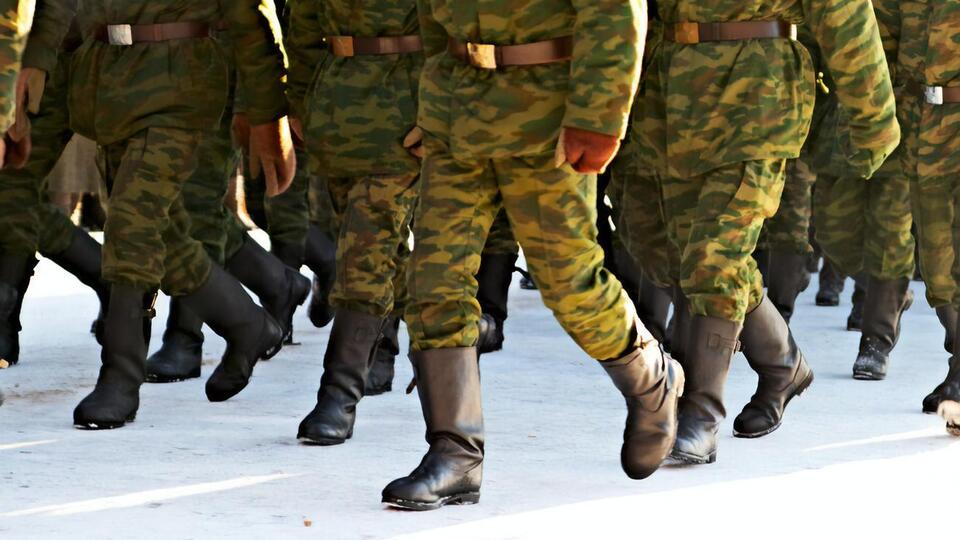 Россия с конца октября стягивает войска к границе с Украиной