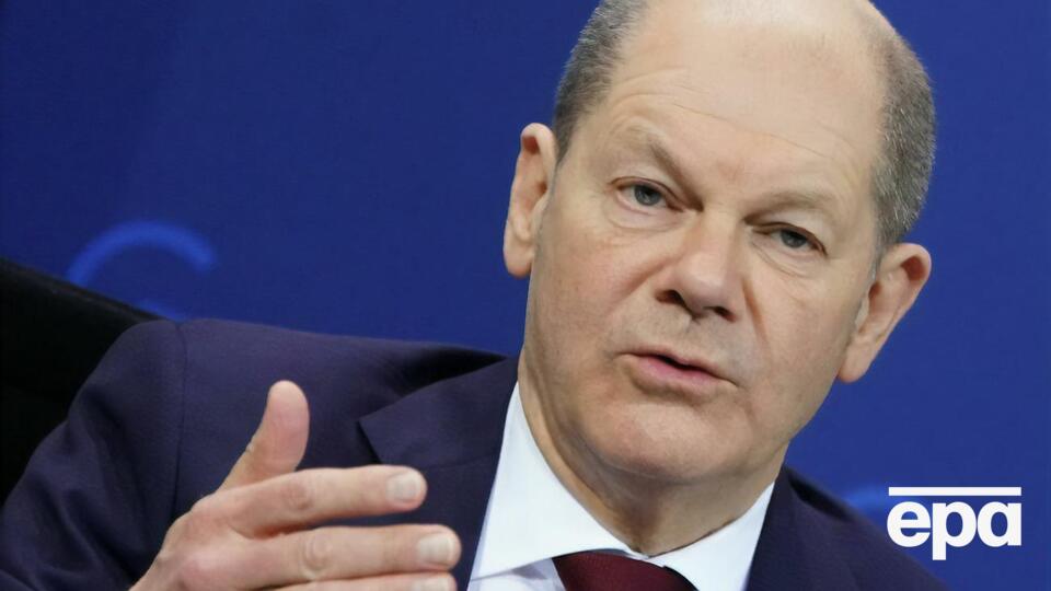 Шольц (на фото) повідомив, що у нього заплановано зустріч із Путіним