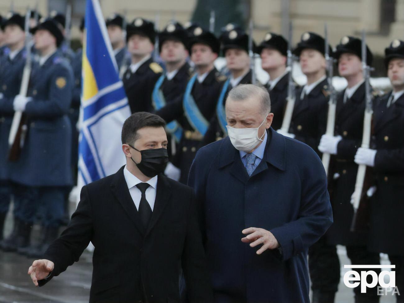 Эрдоган (справа) 3 февраля прибыл в Украину с официальным визитом