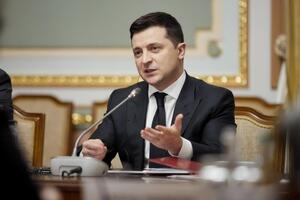 Зеленский сообщил, что обсудил с Макроном противодействие вызовам безопасности