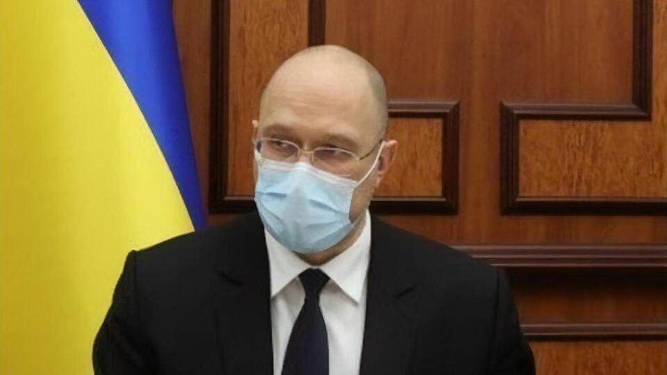 Кабмин не будет вмешиваться в избирательный процесс Киево-Могилянской академии, заявил Шмыгаль