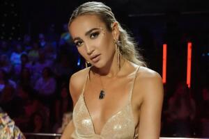 Бузова: Завжди радію будь-якій чудовій події