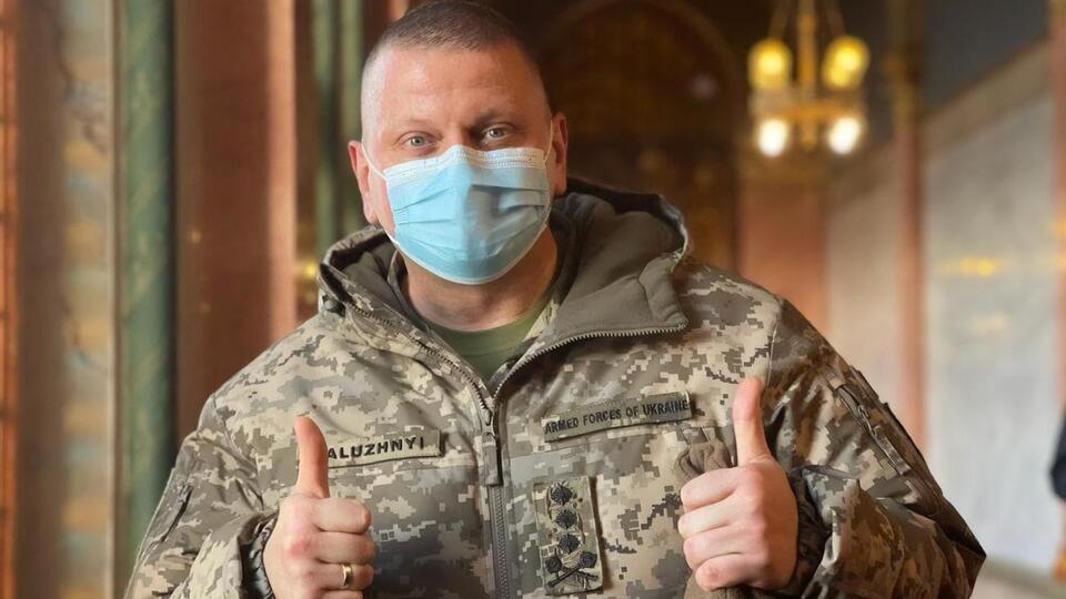 Залужний: Вище військове керівництво – це я і досить обмежене коло