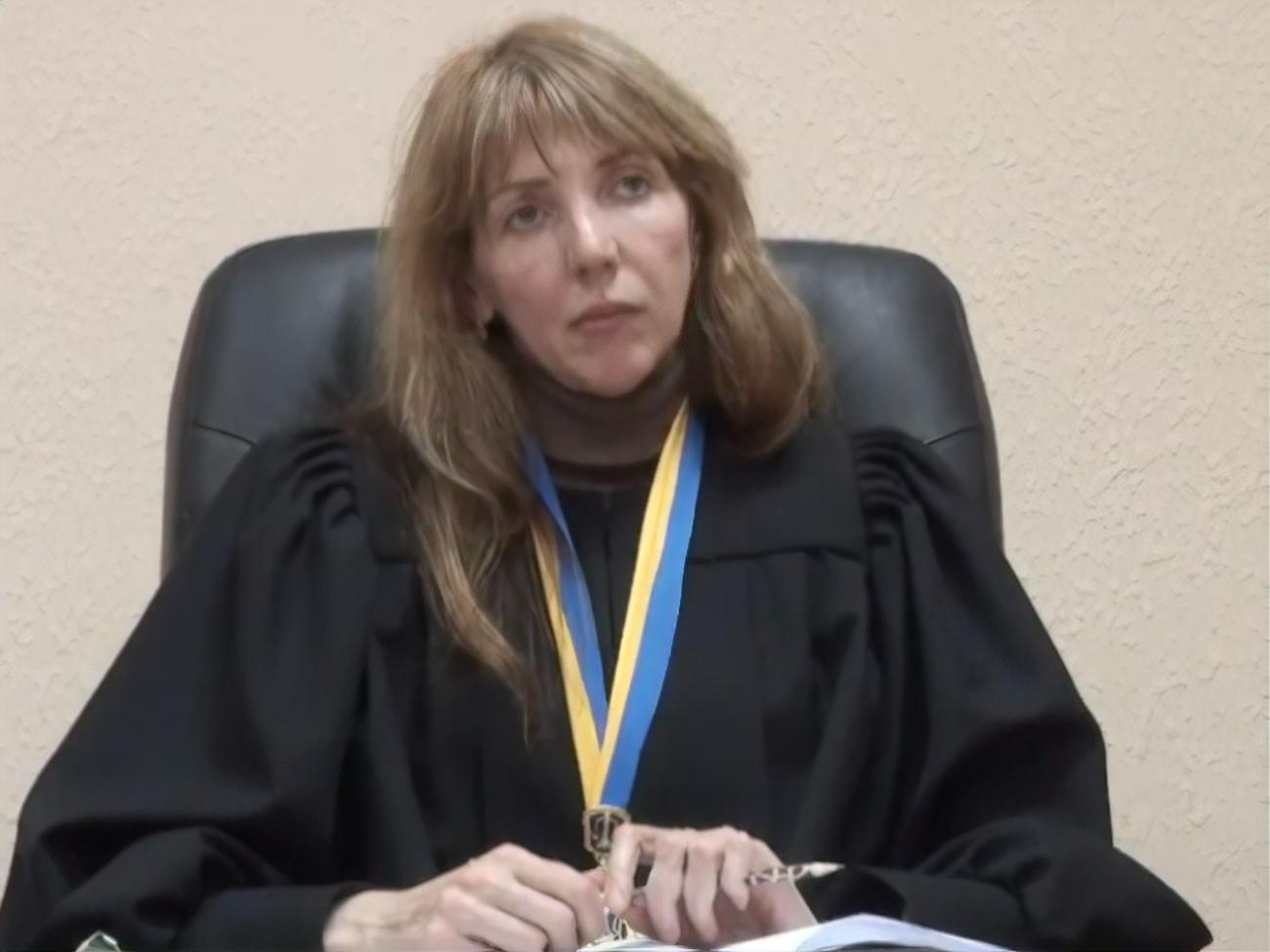 Брагина &ndash; действующая судья, ежедневно использующая в работе электронную подпись