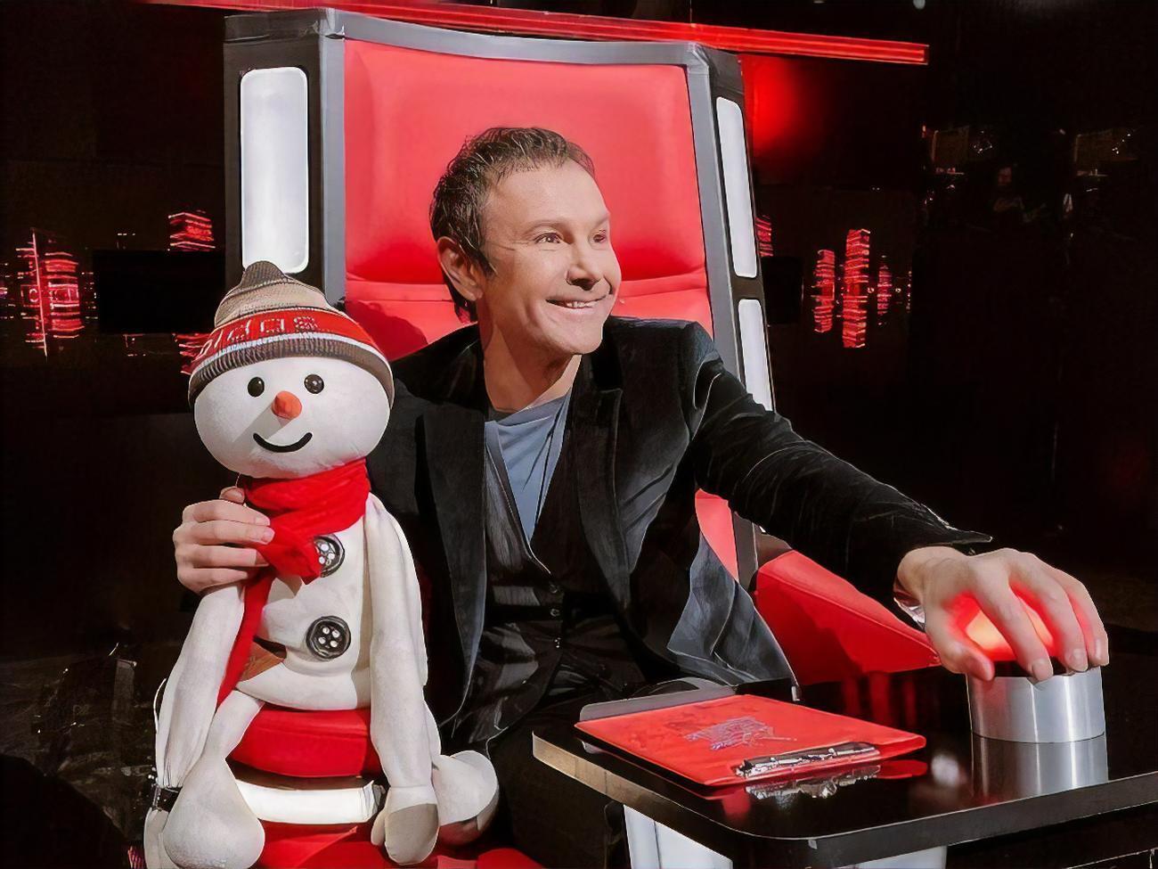 В 2021 году у Вакарчука родился сын