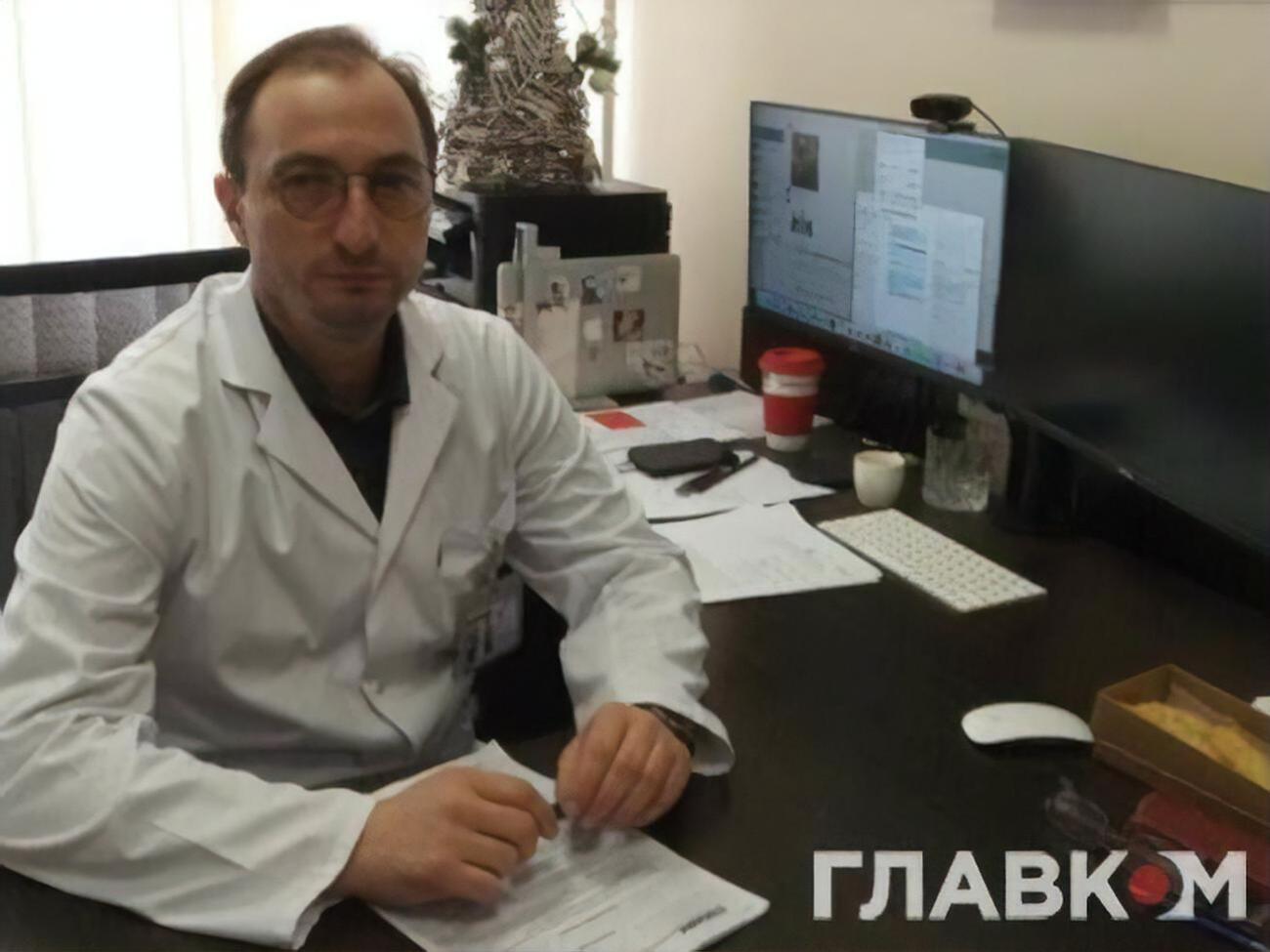 По словам главврача, сейчас в институте действует восемь зданий, предполагается строительство еще пяти новых корпусов