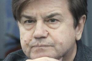 Вадим Карасев: Похоже, что в украинской политике развернулась борьба: кто перетянет Кличко на свою сторону