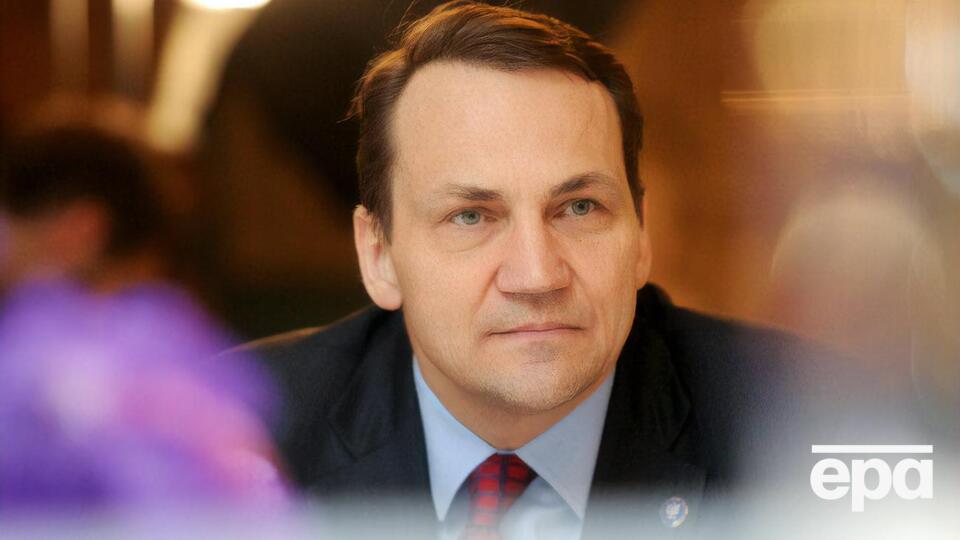 Сікорський: Те, що ви вже зараз отримуєте від Заходу, – це не нічого. Протитанкова зброя – це реальна допомога