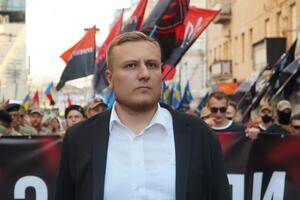 Один з організаторів маршу Костянтин Немічев: Кожен із нас розуміє, що у випадку найгіршому захищатиме свій дім, своє майбутнє та свою країну