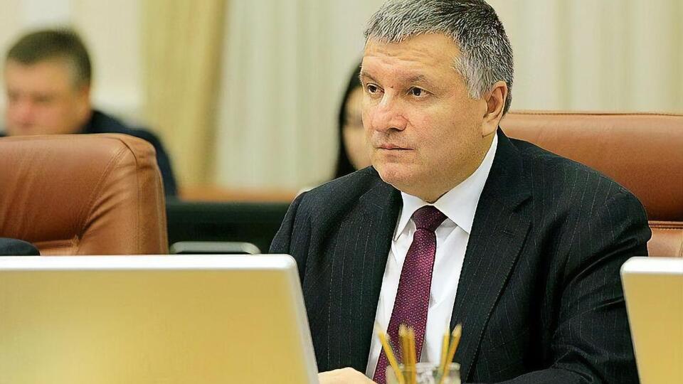 Аваков отметил, что он бы тоже обнародовал видео, если бы они у него были