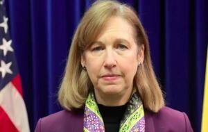 Квин: Надеемся, Россия сделает подсчеты, которые помогут понять, что агрессивные действия будут ошибкой