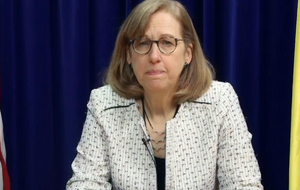 Квин: Я однозначно думаю, что Украина должна продолжать путь к НАТО