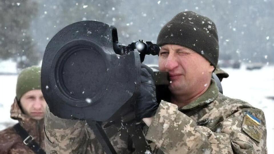 На тлі загрози ймовірного російського вторгнення Британія доправила в Україну протитанкові ракетні установки