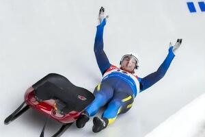 Для українських саночників Олімпіада в Пекіні почалася невдало
